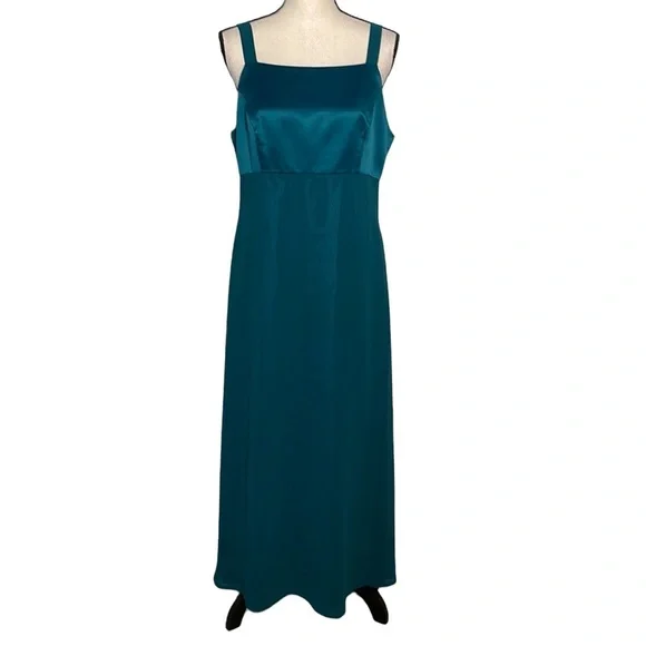 Adrianna Papell | Dresses | Adrianna Papell Castellon Green Satin Square  Neck Fit And Flare Maxi Dress 2 | Poshmark